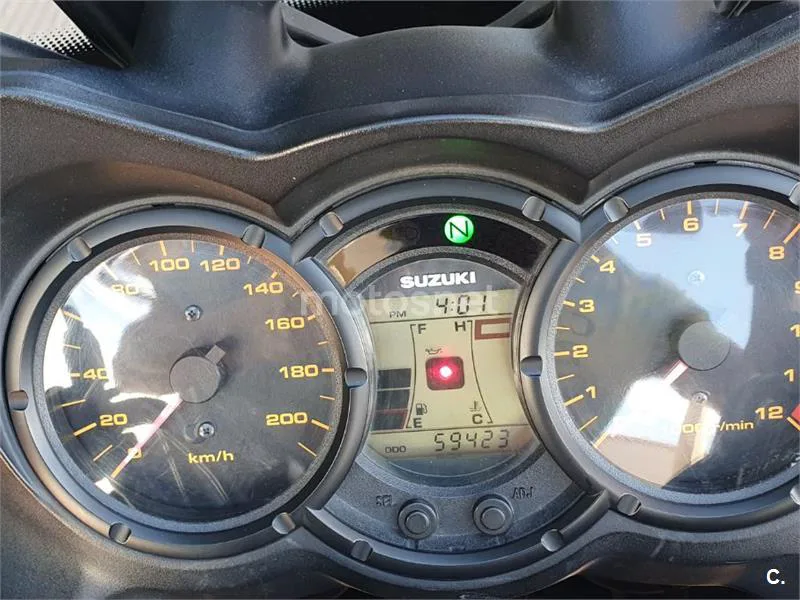 Suzuki V-Strom 650 3300 € 2011 Granada - 2