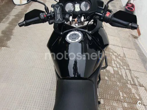 Suzuki V-Strom 650 - Vista 6