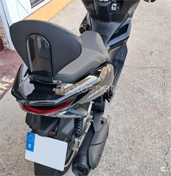 Honda PCX 125 – Vista 10