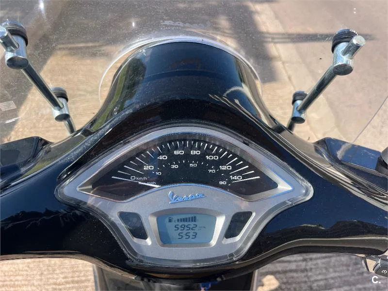 Vespa Primavera – Vista 4