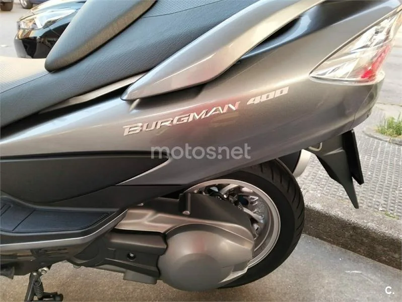 Suzuki Burgman 400 – Vista 6