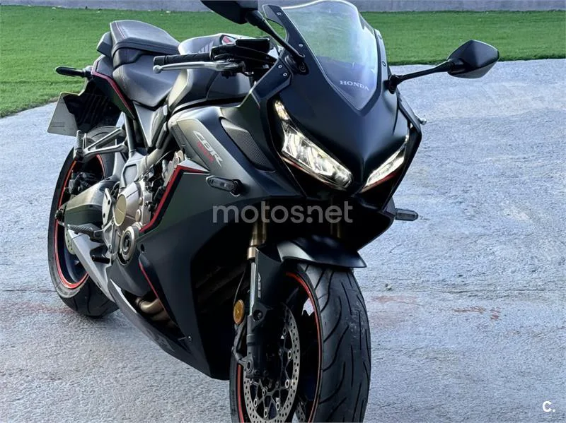 Honda CBR 650 R – Vista 2