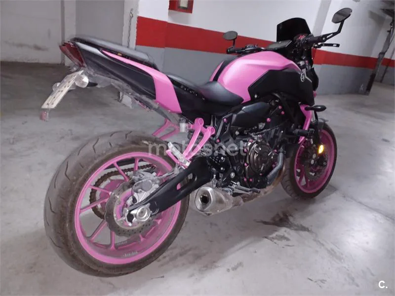 Yamaha MT-07 – Vista 6
