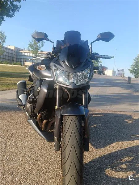 Kawasaki Z750 – Vista 4