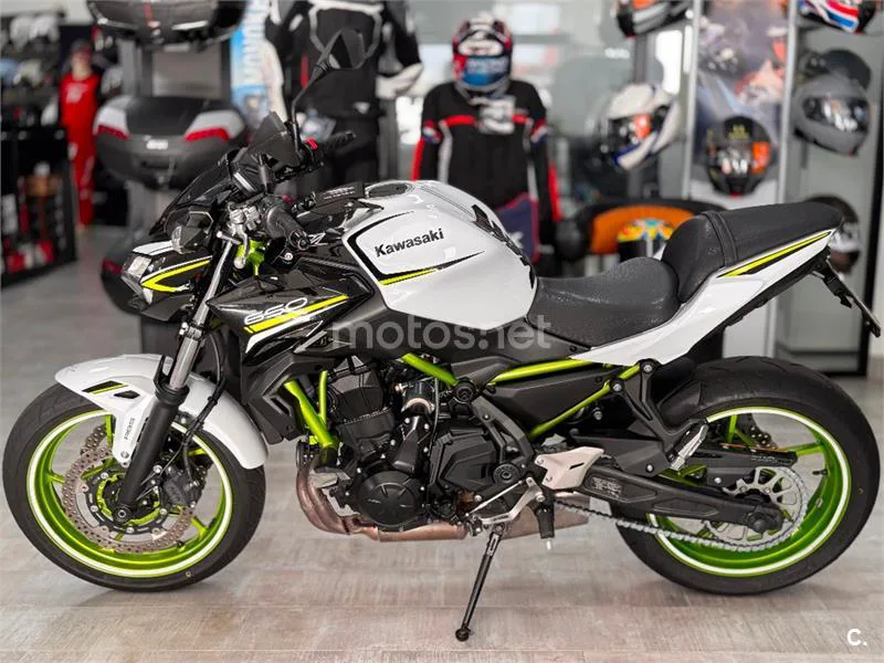 Kawasaki Z650 – Vista 5