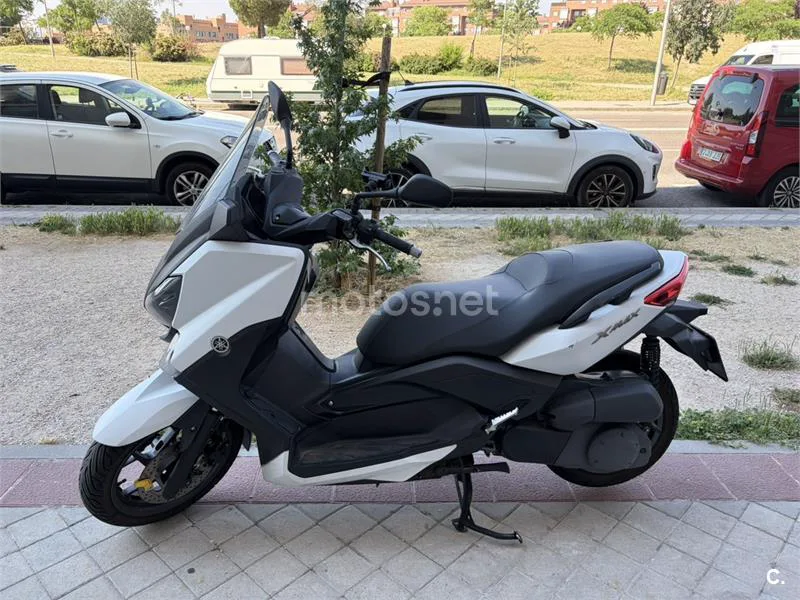 Yamaha XMAX 250 – Vista 2