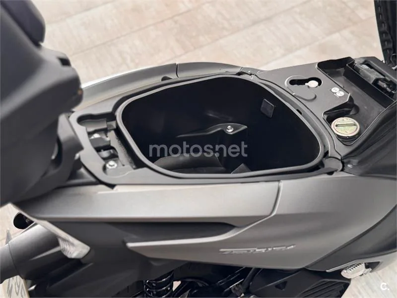 Yamaha Tricity 125 – Vista 7