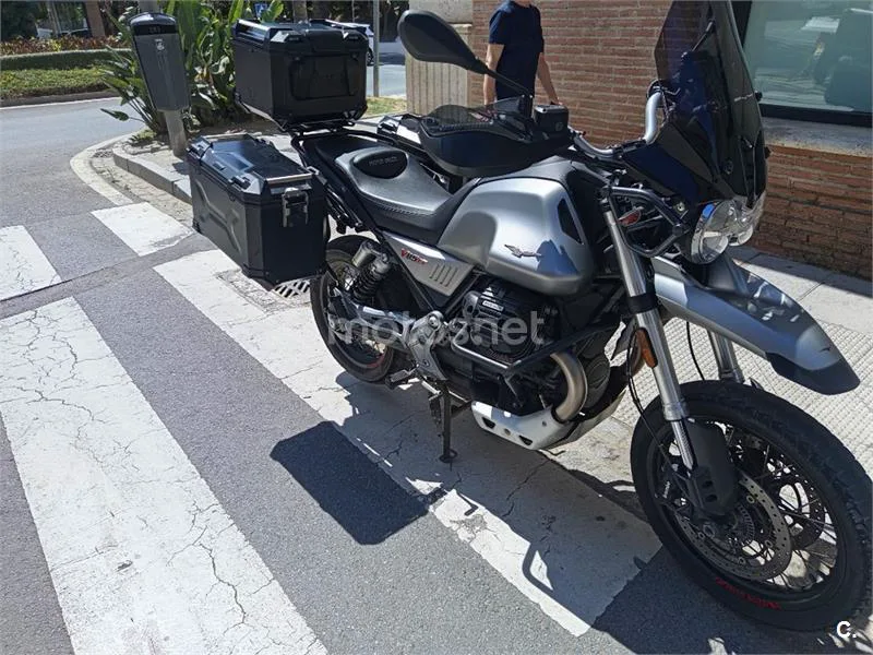 Moto Guzzi V85 TT – Vista 6