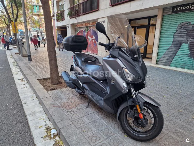 Yamaha XMAX 400 – Vista 2
