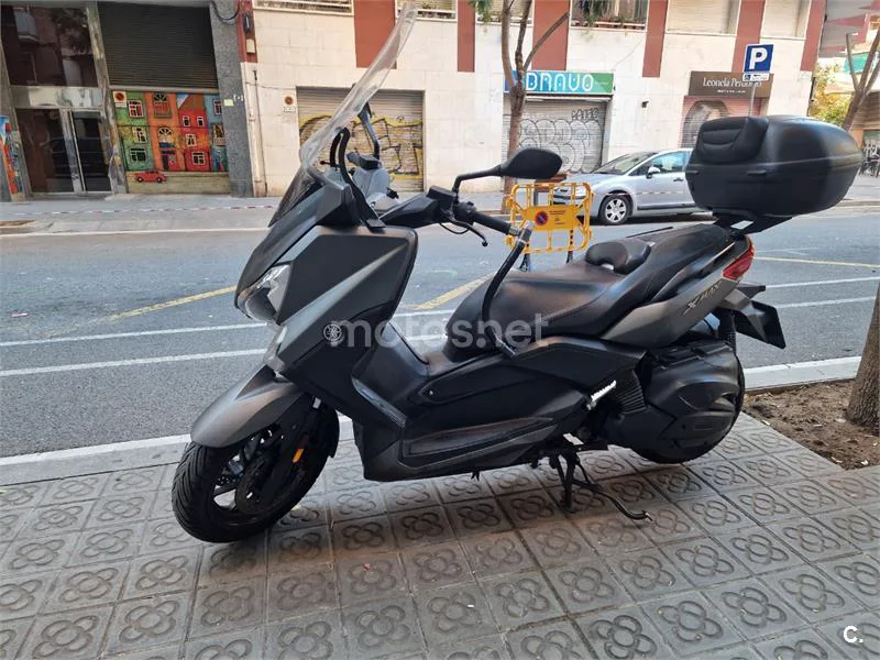 Yamaha XMAX 400 – Vista 3