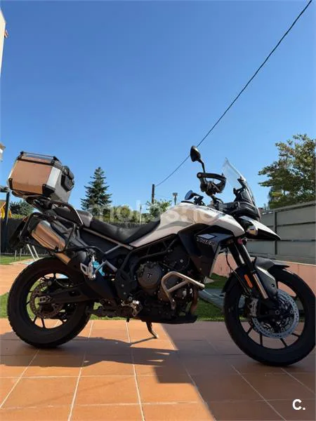 Triumph Tiger 900 – Vista 5