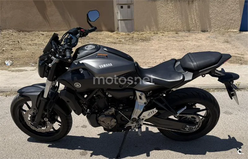 Yamaha MT-07 – Vista 3