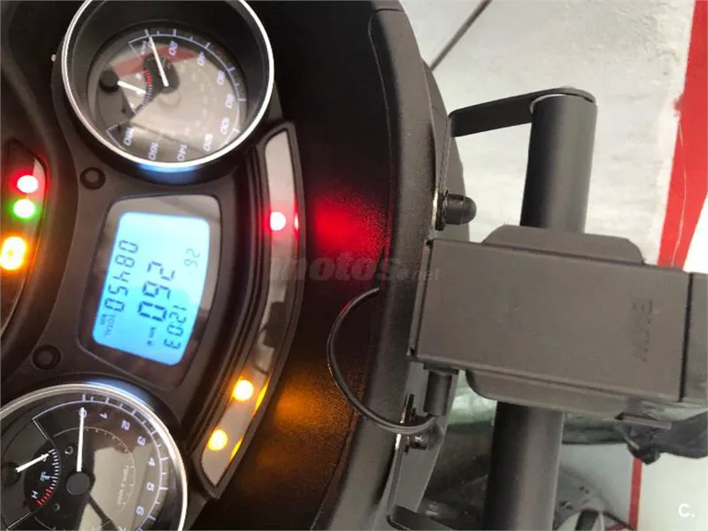 Piaggio MP3 – Vista 3