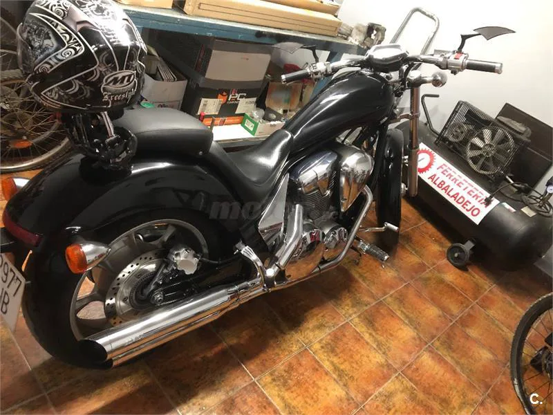 Honda VT 1300CX Fury – Vista 4