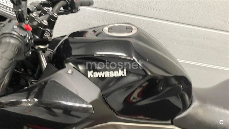 Kawasaki Z500 – Vista 18