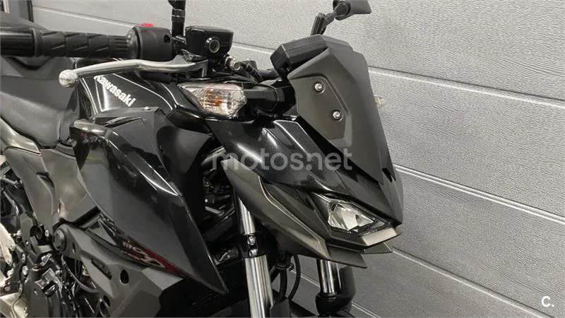Kawasaki Z500 – Vista 8