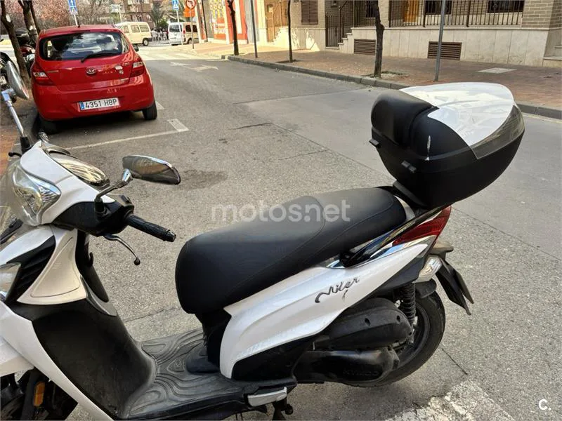 Kymco Miler 125 – Vista 3