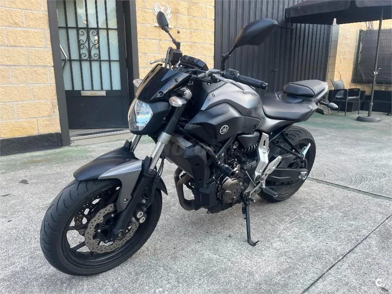 Yamaha MT-07 – Vista 6