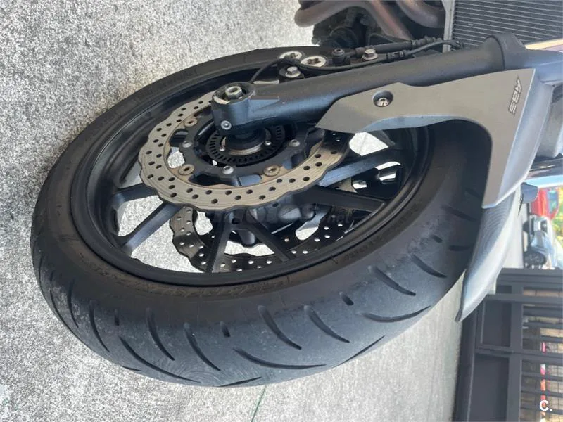 Yamaha MT-07 – Vista 8