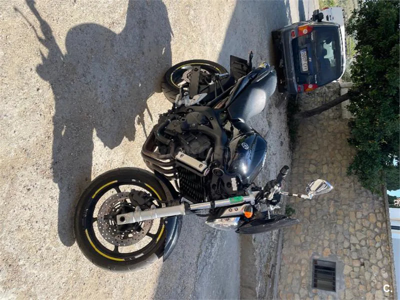 Yamaha FZ6 Fazer – Vista 6