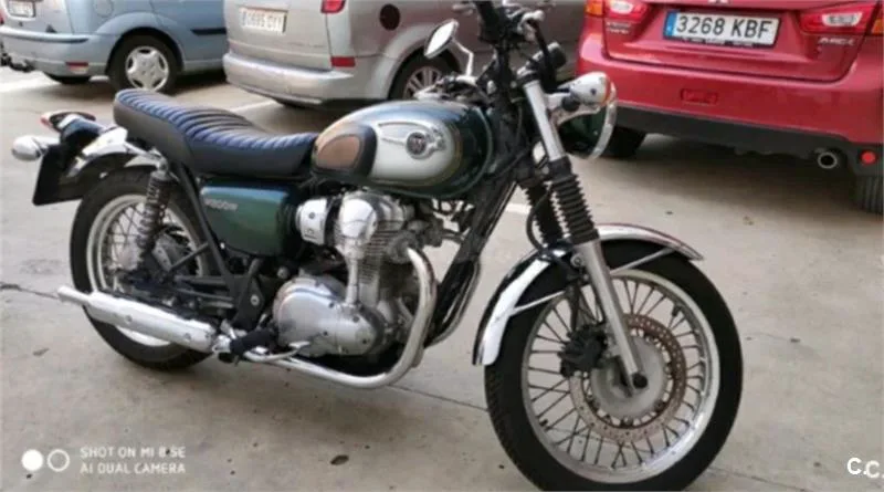Kawasaki W800 – Vista 7