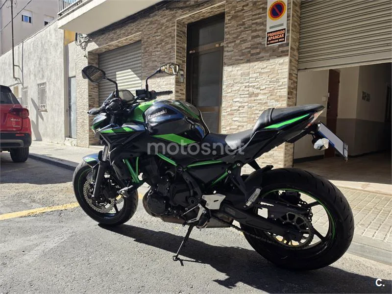 Kawasaki Z650 – Vista 9