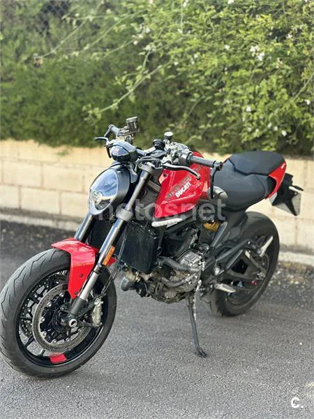Ducati Monster – Vista 2