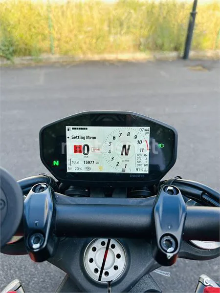 Ducati Monster – Vista 7