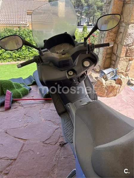Kymco Xciting 400 – Vista 4