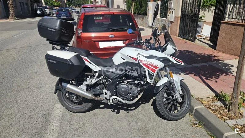 Benelli TRK – Vista 4
