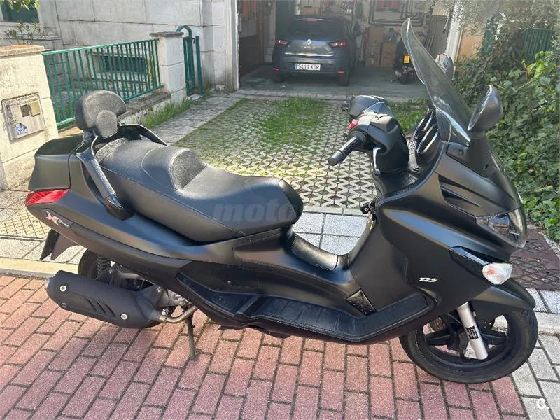 Piaggio X7 Evo 125 – Vista 3