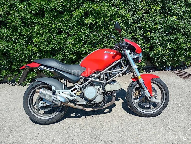 Ducati MONSTER 600 – Vista 3