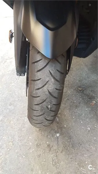 Yamaha TMAX – Vista 11