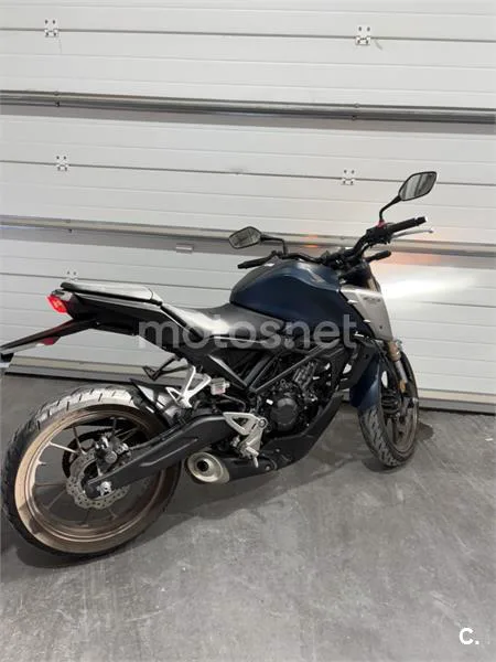 Honda CB 125 R – Vista 3