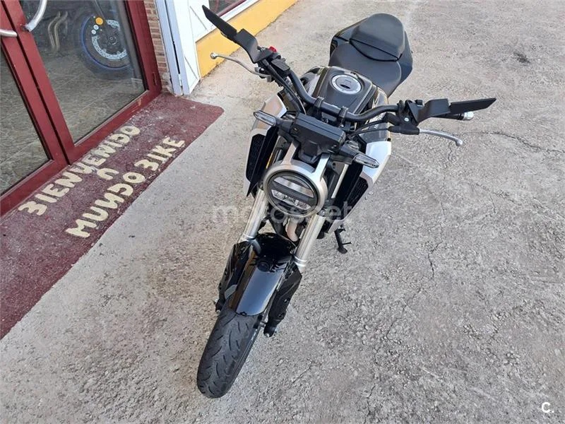 Honda CB 125 R – Vista 5