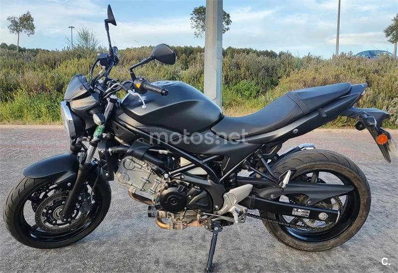 Suzuki SV 650 – Vista 6