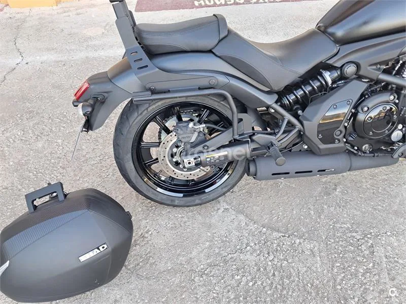 Kawasaki Vulcan S – Vista 13