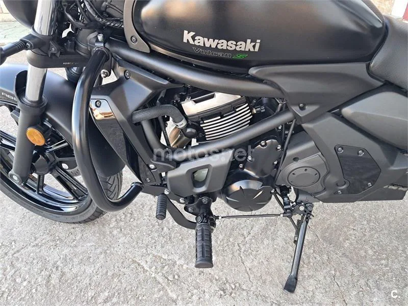 Kawasaki Vulcan S – Vista 6