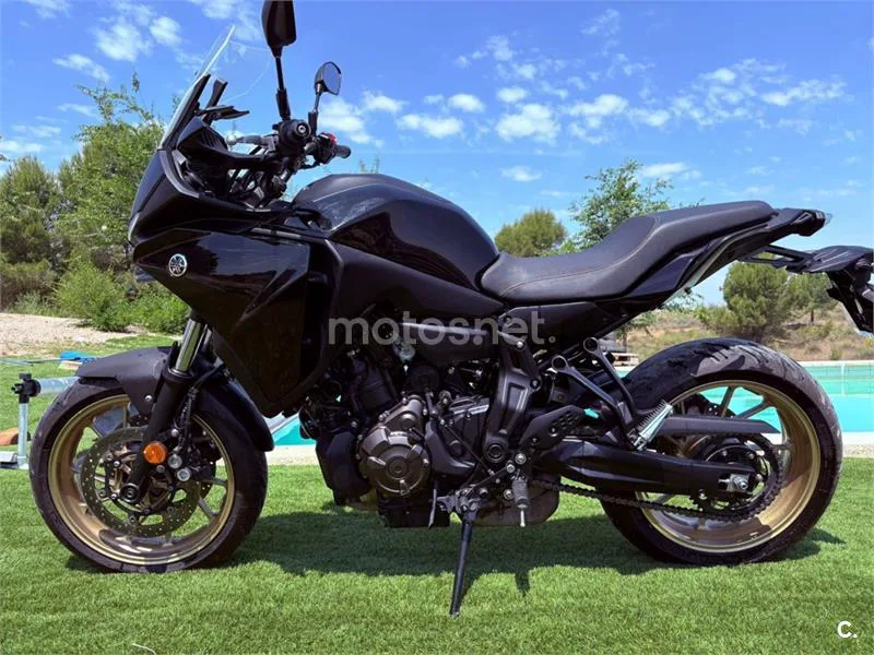Yamaha Tracer 7 – Vista 4