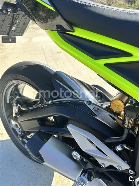 Triumph Street Triple 765 – Vista 4