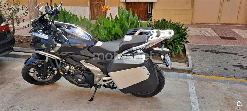 Honda NC 750 X – Vista 4