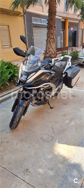 Honda NC 750 X – Vista 8