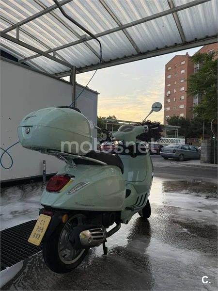 Vespa Primavera – Vista 2