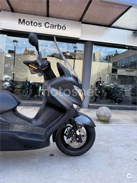 Suzuki Burgman 200 – Vista 3