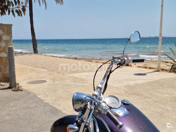 Honda Shadow Spirit 750 - Vista 13