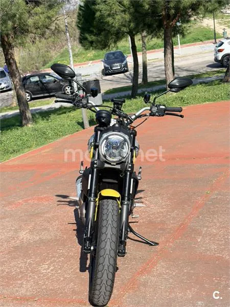 Ducati Scrambler – Vista 8