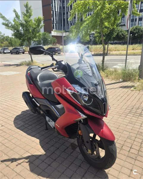 Kymco Super Dink 125 – Vista 4