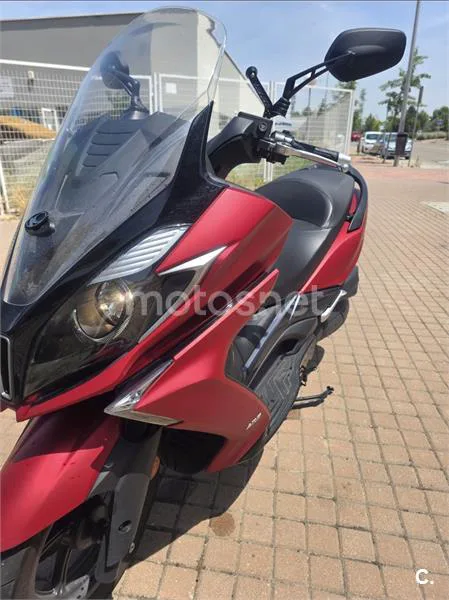 Kymco Super Dink 125 – Vista 8