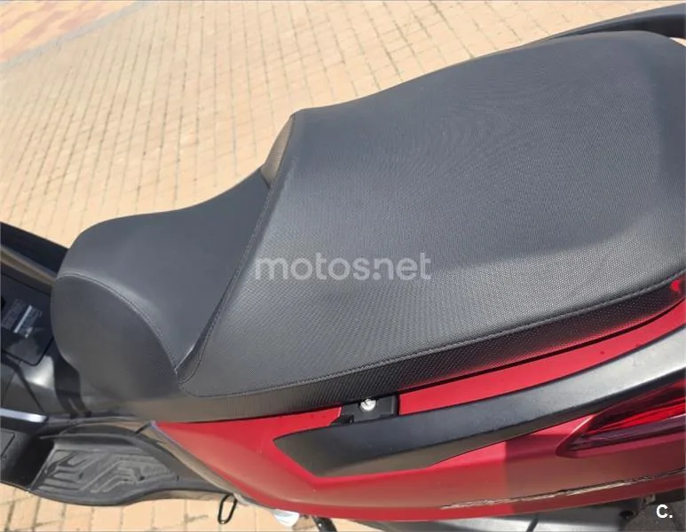 Kymco Super Dink 125 – Vista 9