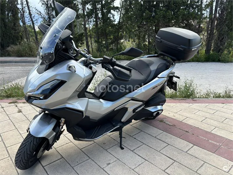 Honda ADV 350 – Vista 2